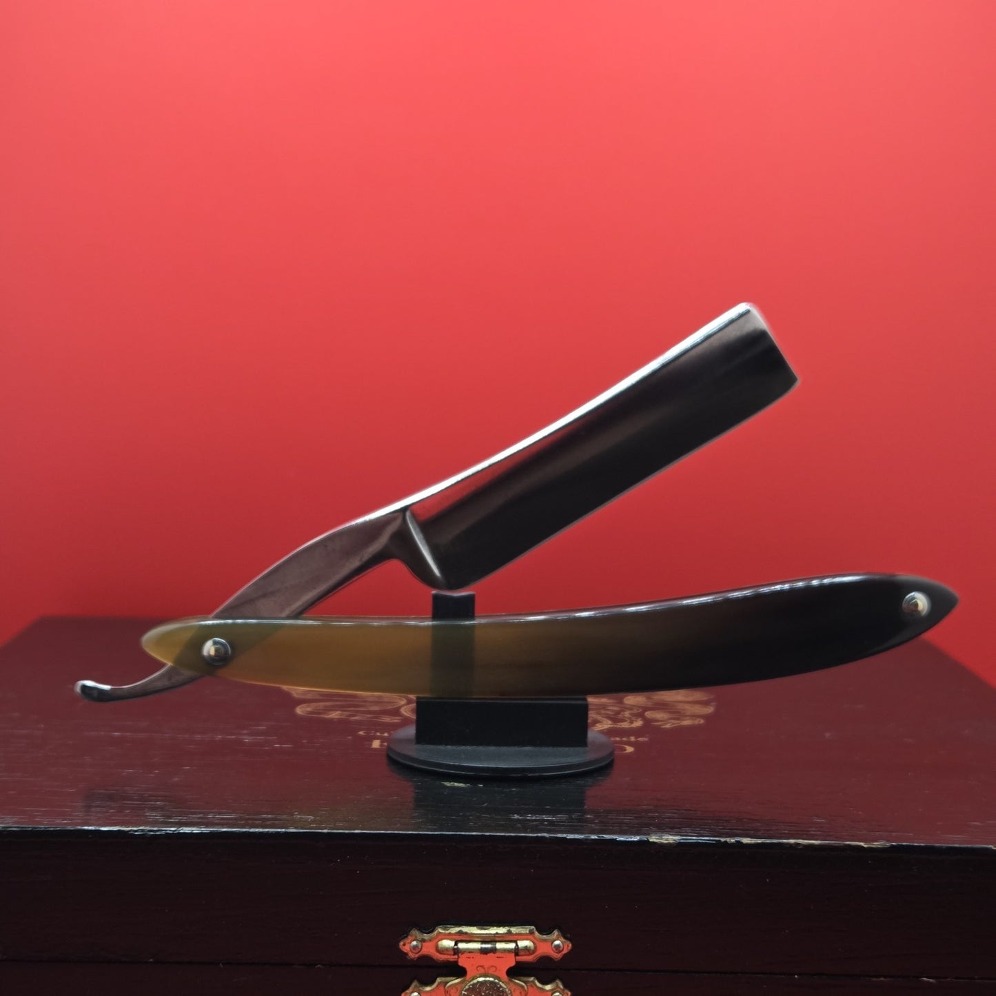 3/4 W Greaves & Sons. Sheffield Razor. Shave ready